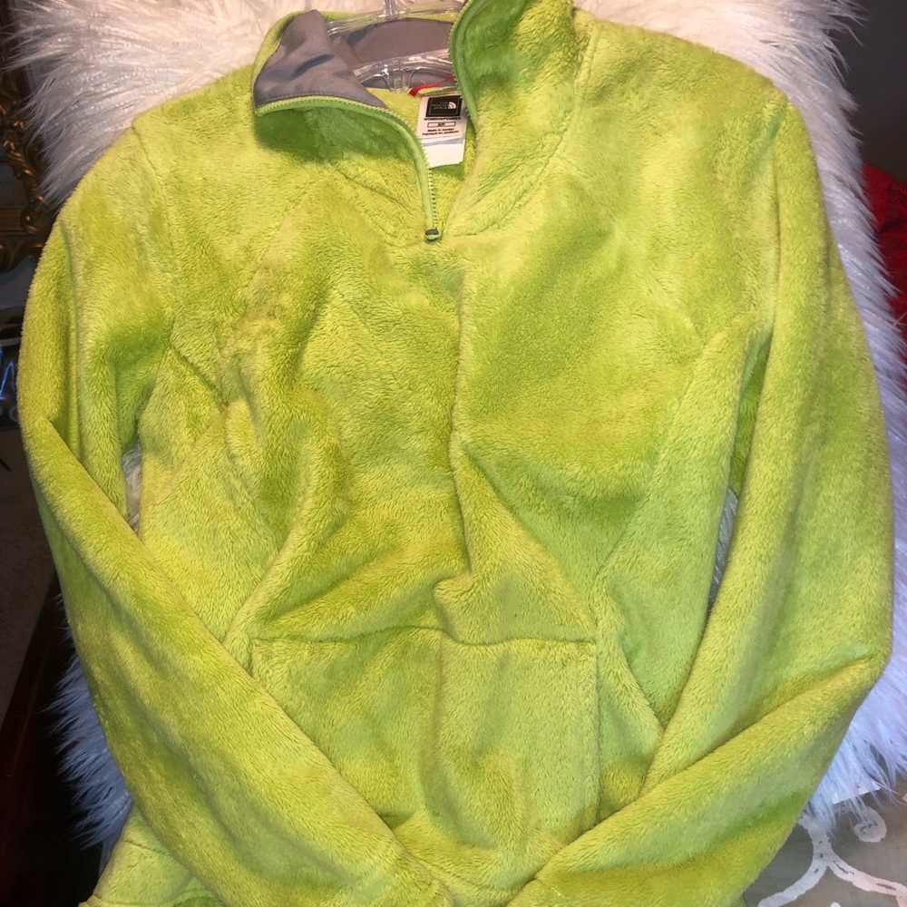 North face fleece pullover